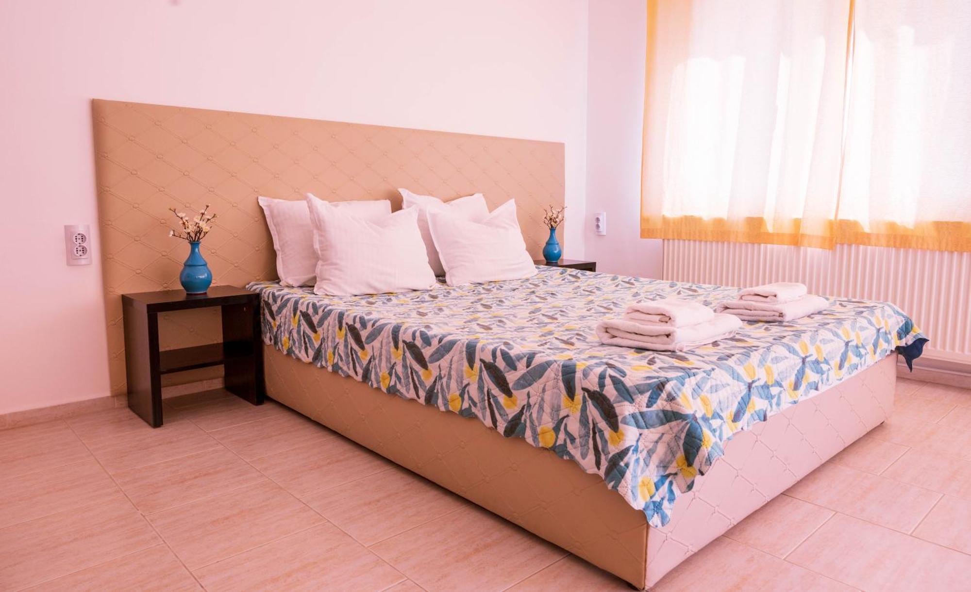 Family Hotel Perla Aranyhomok Kültér fotó
