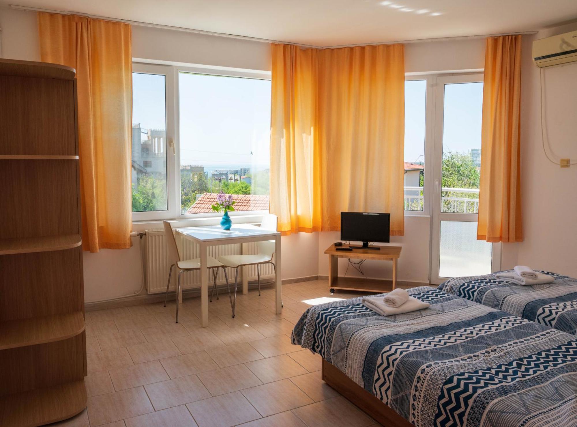 Family Hotel Perla Aranyhomok Kültér fotó