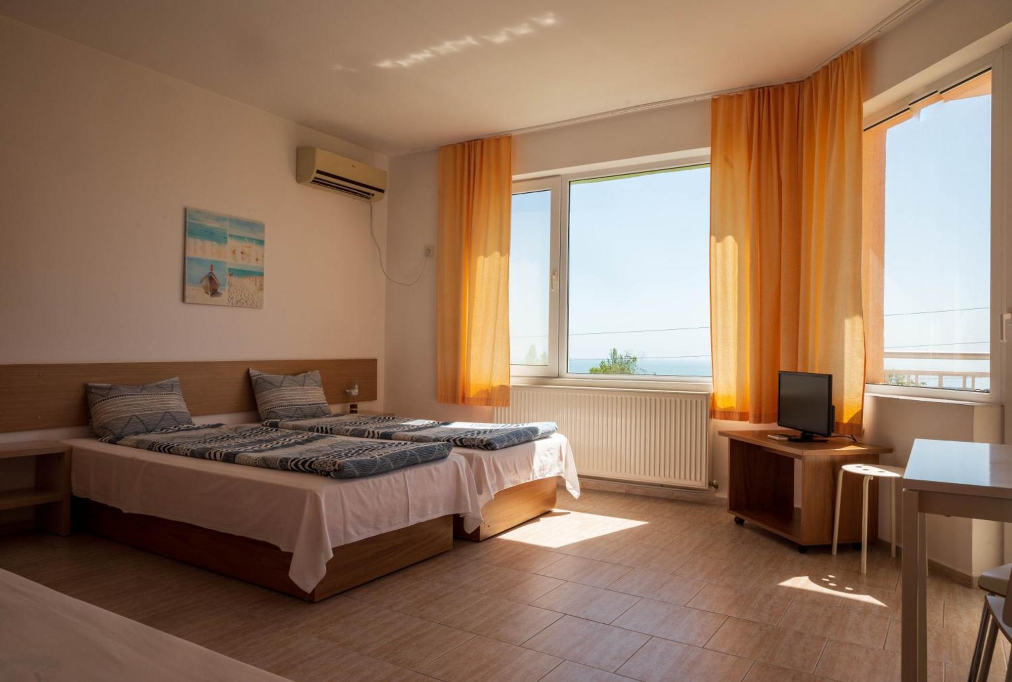 Family Hotel Perla Aranyhomok Kültér fotó