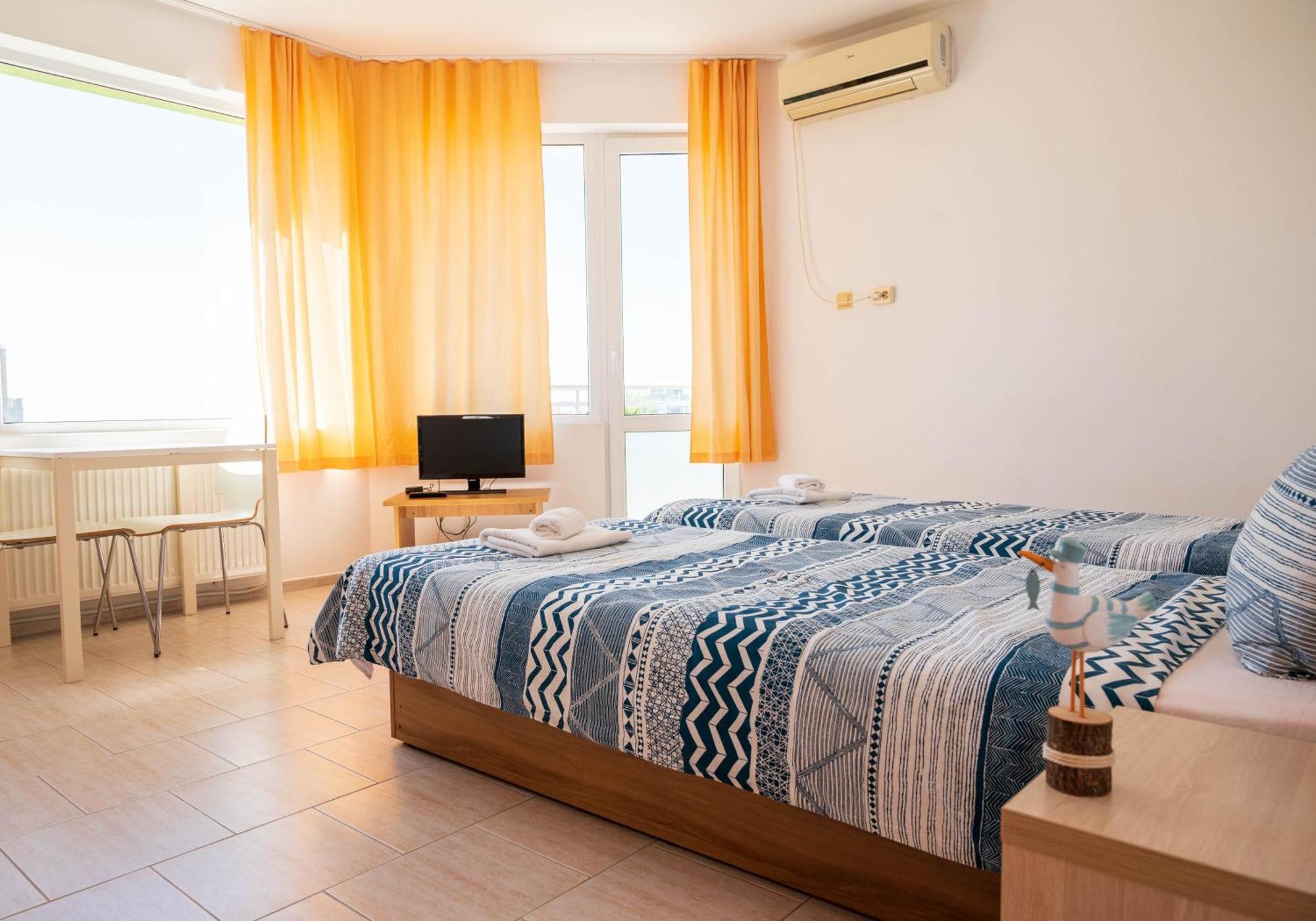 Family Hotel Perla Aranyhomok Kültér fotó
