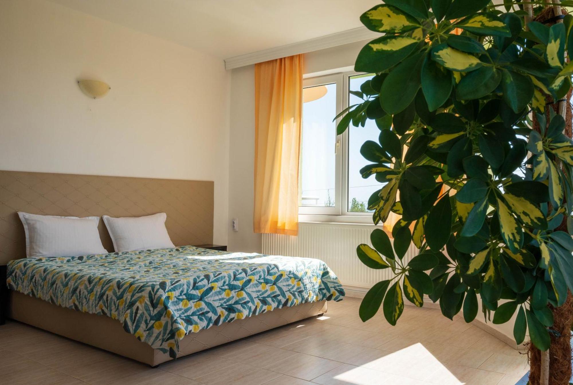 Family Hotel Perla Aranyhomok Kültér fotó
